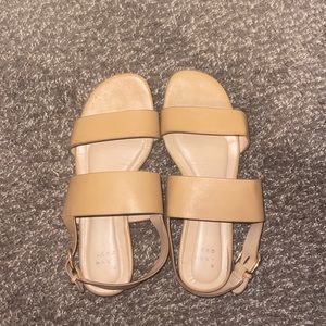 Target sandals size 7